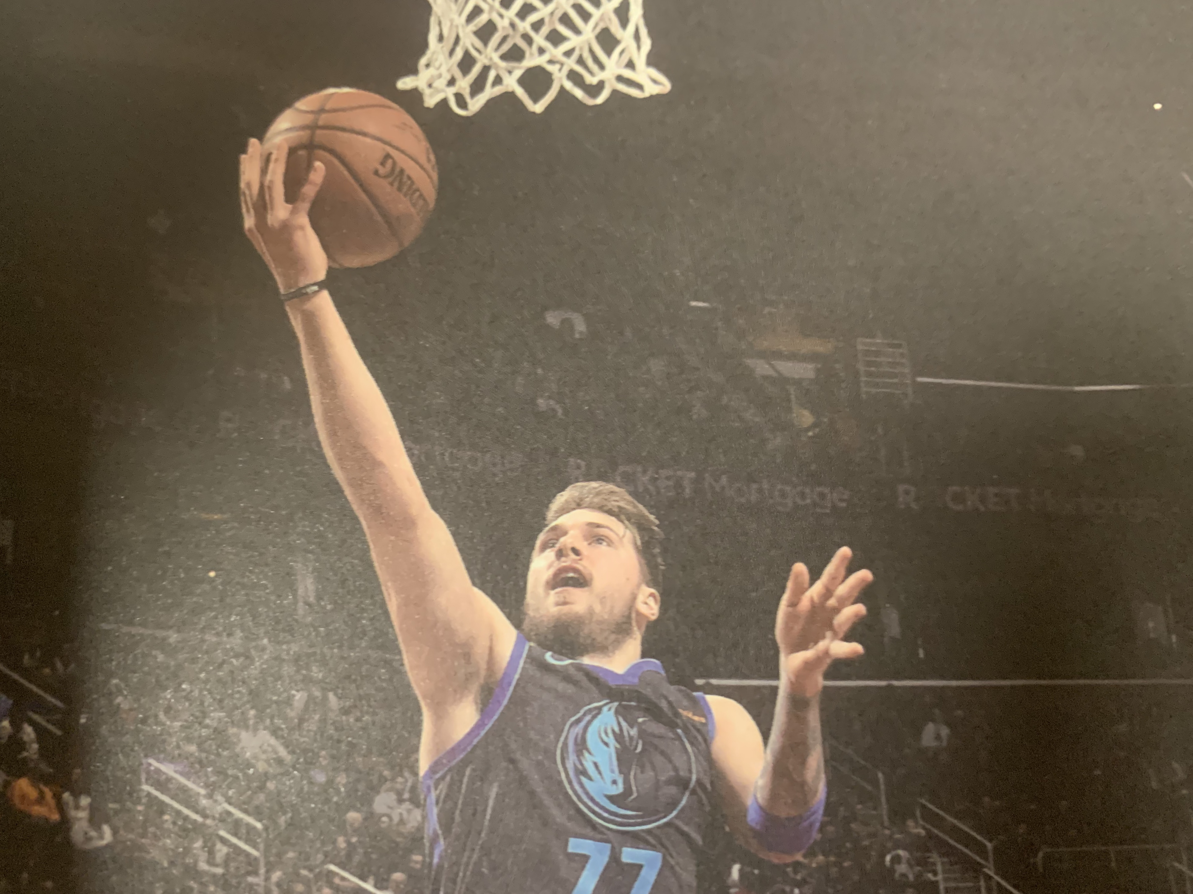 JNSPORTS- 东契奇对比照 